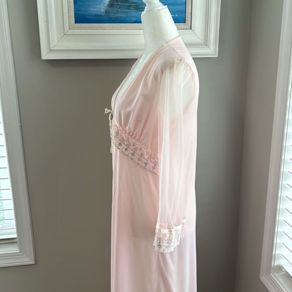 Vintage Sheer Pink Embroidered Spring Floral Sexy Robe - Picture 3 of 16